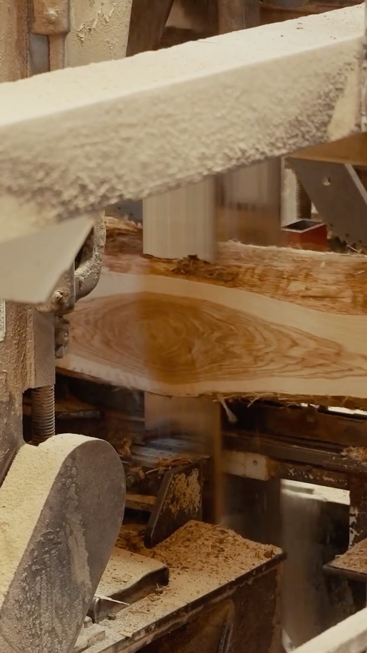 From raw logs to beautifully crafted floors. Every plank begins with care, precision and expertise.

For over 20 years, Nordic Homeworx has helped create homes across the Middle East with that same care, precision and expertise.

#20YearsNordicWay
#FeelingOfHome
#NordicHomeworx20