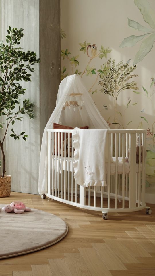 Every decision in Melissa’s nursery was intentional.

For bare feet, first crawls and those first wobbly steps, she wanted a floor that feels as good as it looks.

Thank you Melissa for trusting us once again and for letting us be part of such a special chapter. We love seeing the homes we’ve worked on grow alongside the families who live in them.

Design by @melissa.charlier.interiors
Floor @kahrs_original Oak Herringbone CC Dim White