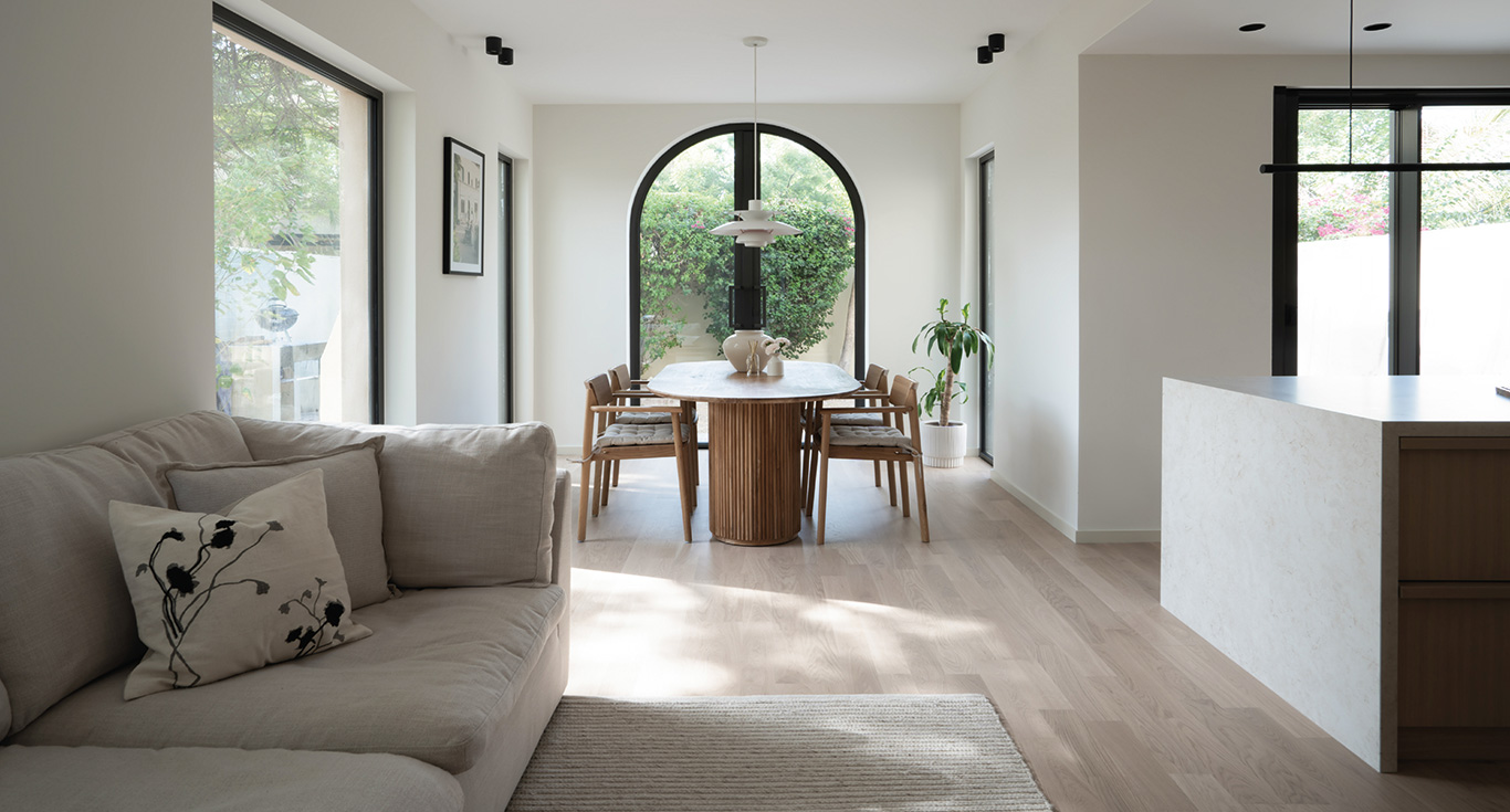 Oak wood flooring types in Dubai, which introduces a soft white finish that blends seamlessly throughout the home. 