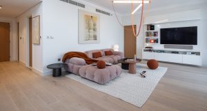 Premium underlay supporting Oak Estoril flooring throughout this thoughtfully designed Dubai Creek Harbour apartment. 